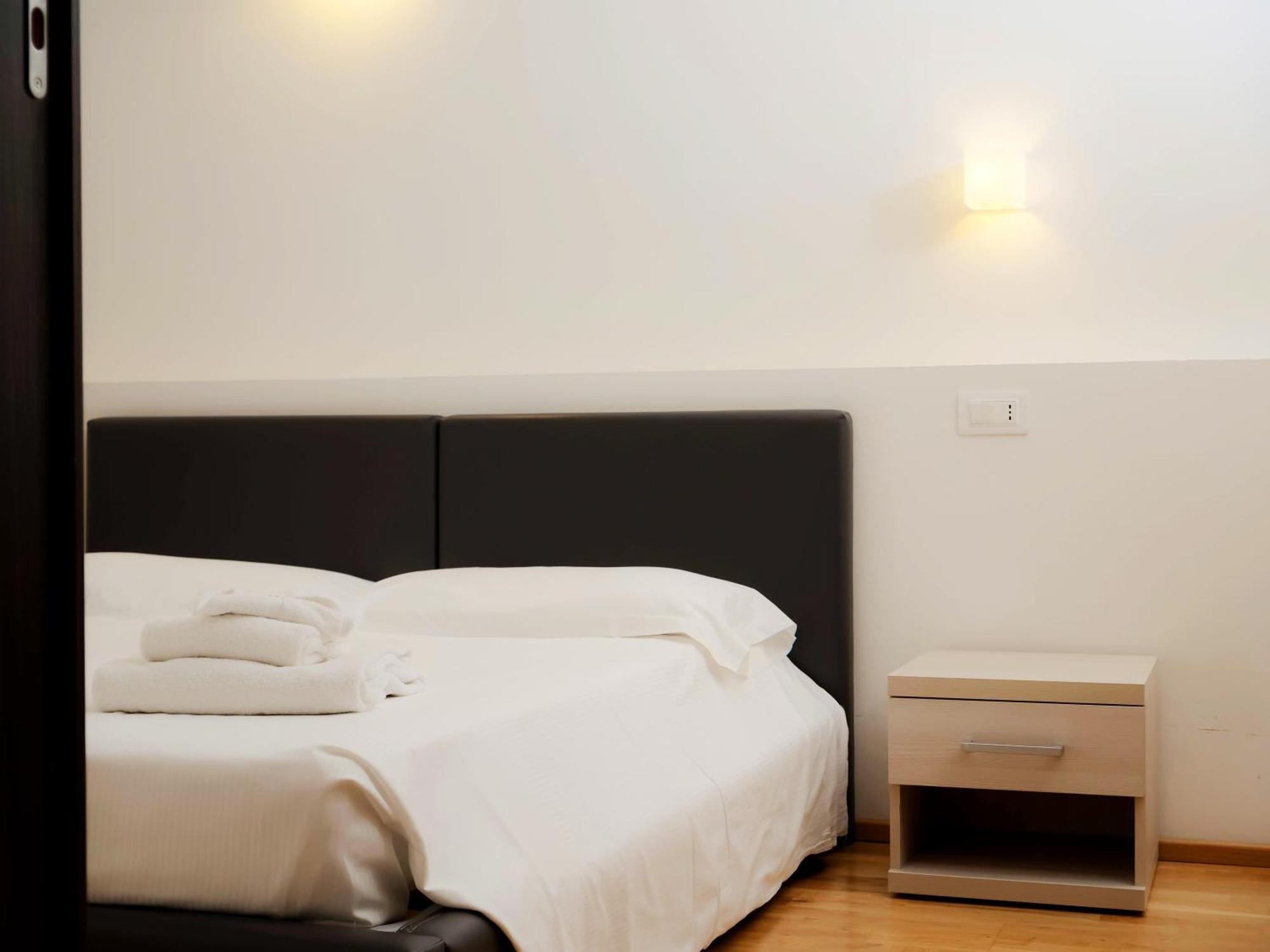 Hotel Arezzo Asc Экстерьер фото